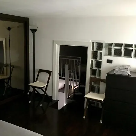 House Murat Con Idromassaggio * Bari